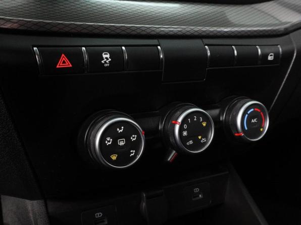 Lada (ВАЗ) Vesta I Рестайлинг (NG) с пробегом 2024 года, цена 1 398 000 рублей, 8487 км, седан, Автокод Объявления