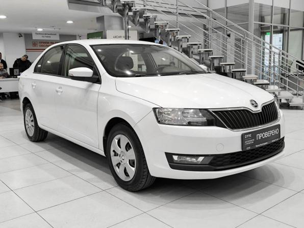 Skoda Rapid I Рестайлинг с пробегом 2019 года, цена 1 320 000 рублей, 113935 км, лифтбек, Автокод Объявления