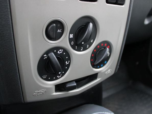 Renault Logan I с пробегом 2009 года, цена 249 000 рублей, 193867 км, седан, Автокод Объявления