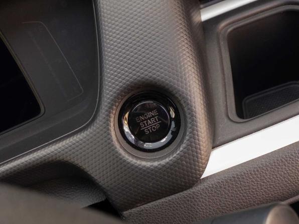 Honda Fit IV с пробегом 2021 года, цена 1 260 000 рублей, 58563 км, хэтчбек, Автокод Объявления