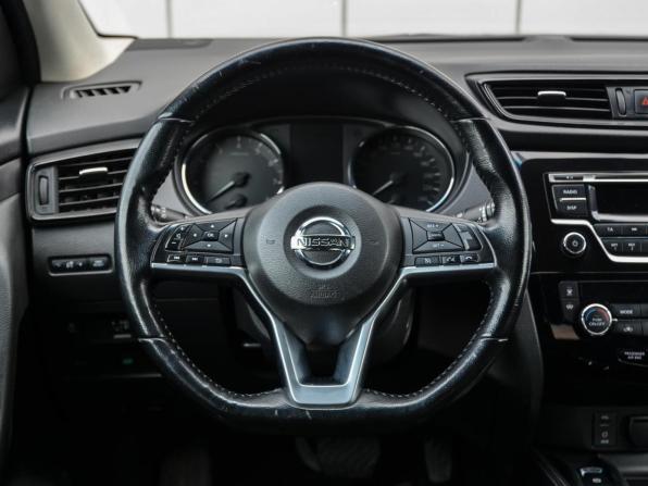 Nissan Qashqai II Рестайлинг с пробегом 2019 года, цена 1 680 000 рублей, 123932 км, внедорожник, Автокод Объявления
