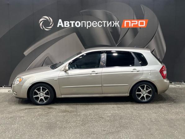 Kia Cerato I с пробегом 2006 года, цена 410 000 рублей, 307706 км, хэтчбек, Автокод Объявления