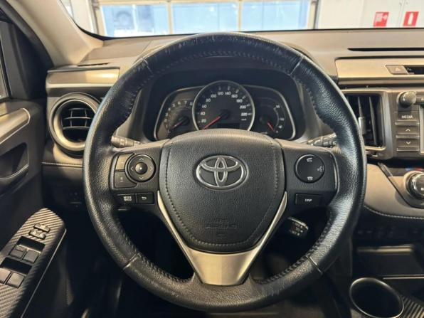 Toyota RAV4 IV (XA40) с пробегом 2013 года, цена 1 790 000 рублей, 96750 км, внедорожник, Автокод Объявления