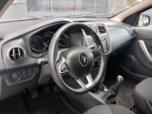 Renault Logan II Рестайлинг с пробегом 2019 года, цена 670 000 рублей, 178500 км, седан, Автокод Объявления
