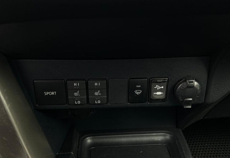 Toyota RAV4 IV (XA40) Азнакаево  - изображение 15