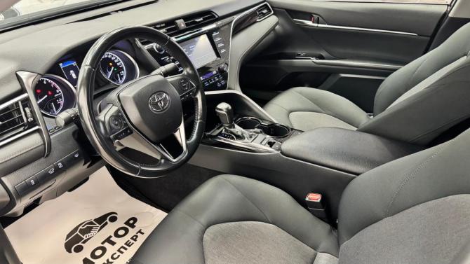 Toyota Camry VIII (XV70) с пробегом 2019 года, цена 2 780 000 рублей, 106073 км, седан, Автокод Объявления