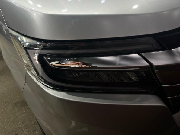 Honda Stepwgn V Рестайлинг с пробегом 2018 года, цена 2 100 000 рублей, 130000 км, минивэн, Автокод Объявления