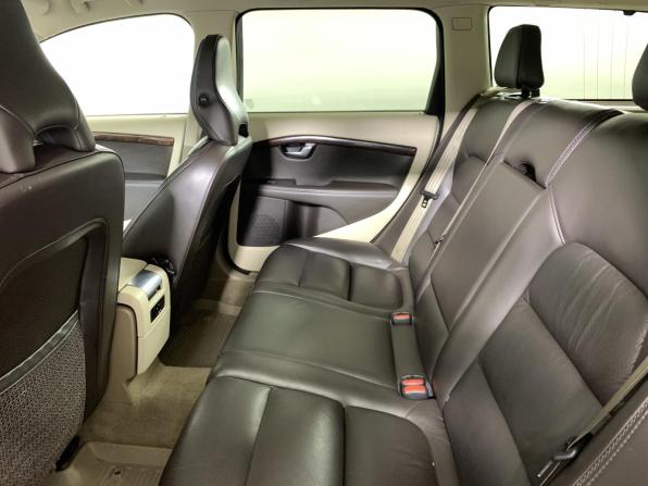 Volvo XC70 II с пробегом 2012 года, цена 1 535 000 рублей, 243265 км, универсал, Автокод Объявления