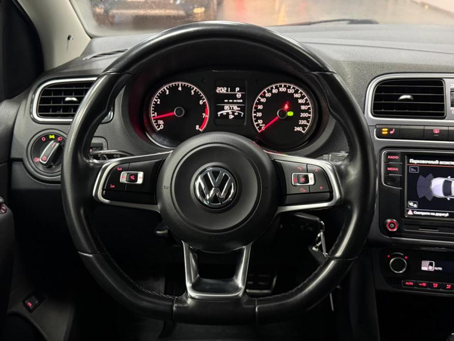 Volkswagen Polo V Рестайлинг Казань  - изображение 9