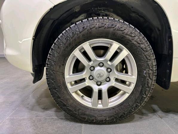 Toyota Land Cruiser Prado 150 Series с пробегом 2010 года, цена 2 468 000 рублей, 223236 км, внедорожник, Автокод Объявления