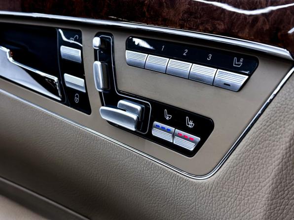Mercedes-Benz S-Класс V (W221) Рестайлинг с пробегом 2011 года, цена 1 720 000 рублей, 281956 км, седан, Автокод Объявления