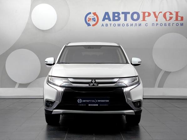Mitsubishi Outlander III Рестайлинг 2 с пробегом 2015 года, цена 1 444 000 рублей, 218085 км, внедорожник, Автокод Объявления