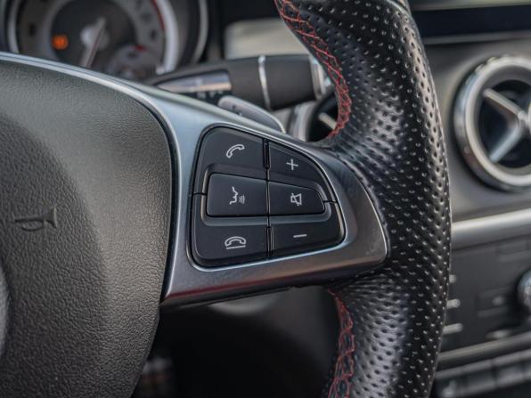 Mercedes-Benz GLA I (X156) с пробегом 2016 года, цена 2 150 000 рублей, 76106 км, внедорожник, Автокод Объявления