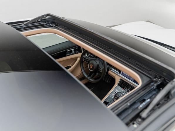 Porsche Panamera II Рестайлинг с пробегом 2021 года, цена 14 400 000 рублей, 13145 км, лифтбек, Автокод Объявления