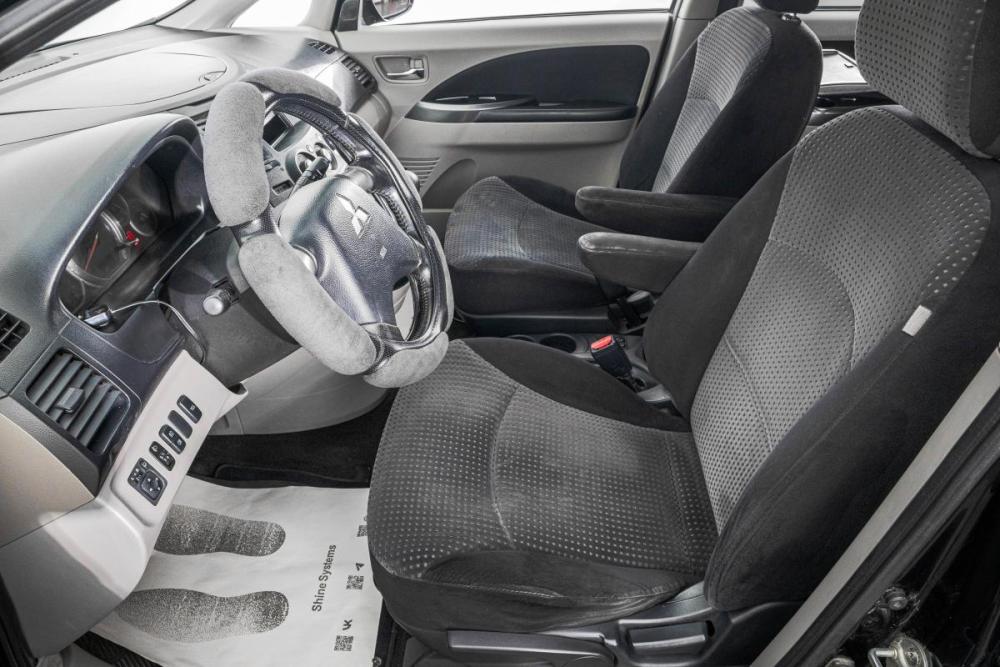 Mitsubishi Grandis I Барнаул  - изображение 9