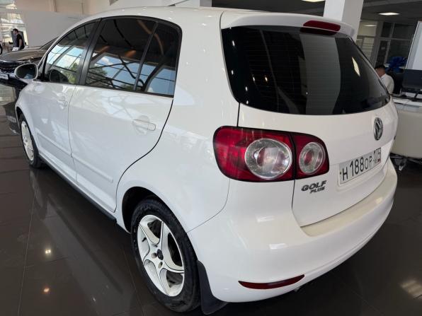 Volkswagen Golf Plus II с пробегом 2011 года, цена 875 000 рублей, 157000 км, хэтчбек, Автокод Объявления
