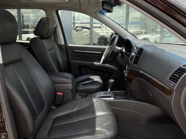 Hyundai Santa Fe II Рестайлинг с пробегом 2011 года, цена 1 139 000 рублей, 138100 км, внедорожник, Автокод Объявления
