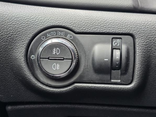 Opel Astra J с пробегом 2011 года, цена 520 000 рублей, 297469 км, хэтчбек, Автокод Объявления
