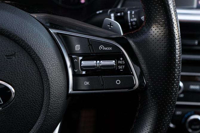 Kia Optima IV Рестайлинг с пробегом 2018 года, цена 2 650 000 рублей, 34952 км, седан, Автокод Объявления