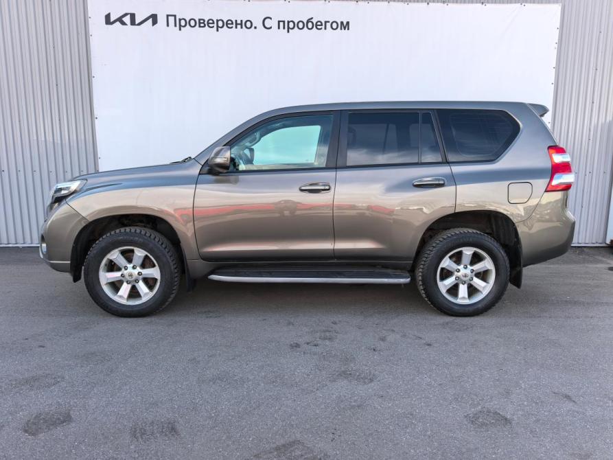 Toyota Land Cruiser Prado 150 Series Рестайлинг 1 Санкт-Петербург  - изображение 3
