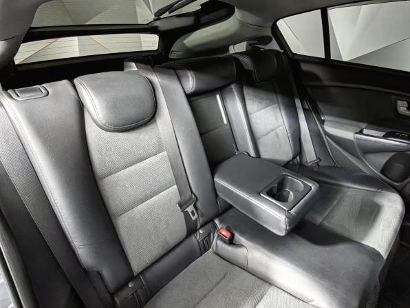 Honda Insight II Рестайлинг с пробегом 2012 года, цена 689 000 рублей, 199382 км, хэтчбек, Автокод Объявления