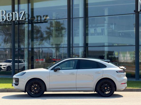 Porsche Cayenne III Рестайлинг с пробегом 2026 года, цена 17 800 000 рублей, 20 км, внедорожник, Автокод Объявления