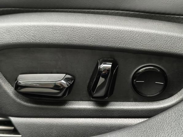 Lexus ES VII Рестайлинг 2 с пробегом 2025 года, цена 5 198 000 рублей, 6820 км, седан, Автокод Объявления