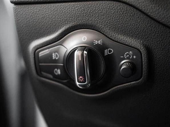 Audi Q5 I (8R) Рестайлинг с пробегом 2013 года, цена 1 800 000 рублей, 174568 км, внедорожник, Автокод Объявления