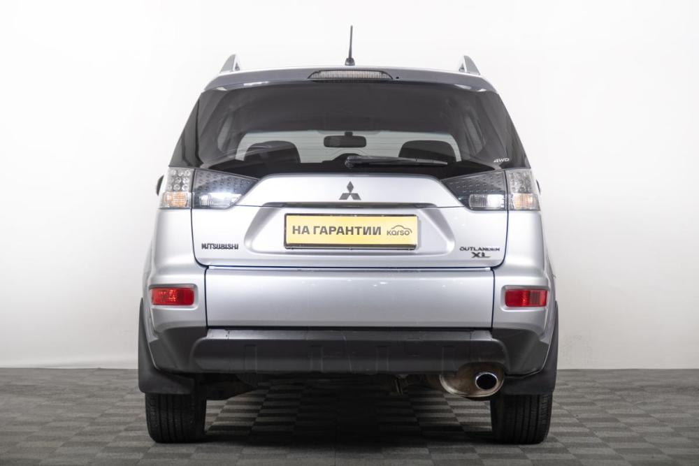 Mitsubishi Outlander II Рестайлинг Томск  - изображение 5