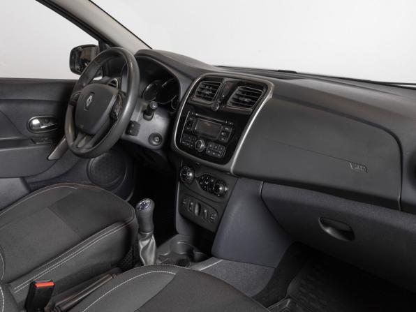 Renault Logan II с пробегом 2016 года, цена 830 000 рублей, 78686 км, седан, Автокод Объявления