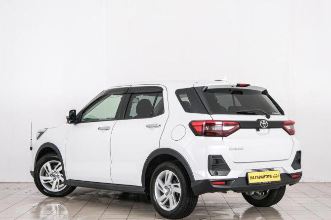 Toyota Raize I с пробегом 2022 года, цена 1 839 000 рублей, 56270 км, внедорожник, Автокод Объявления