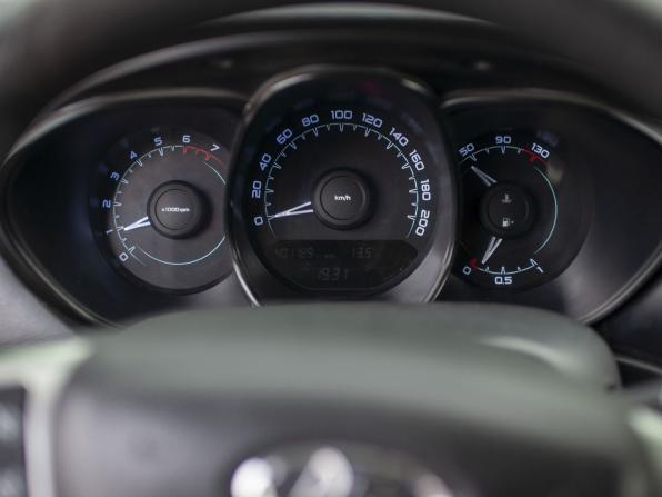 Lada (ВАЗ) Vesta I с пробегом 2016 года, цена 500 000 рублей, 401189 км, седан, Автокод Объявления