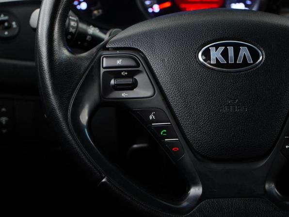 Kia Ceed II Рестайлинг с пробегом 2018 года, цена 1 150 000 рублей, 197184 км, хэтчбек, Автокод Объявления