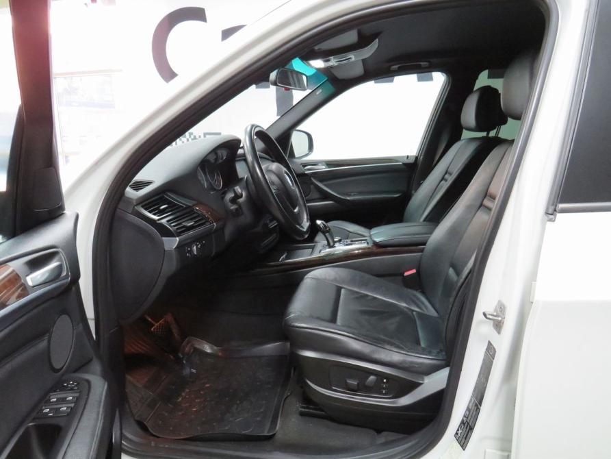 BMW X5 II (E70) Рестайлинг Новосибирск  - изображение 11