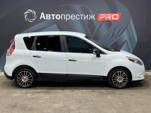 Renault Scenic III с пробегом 2009 года, цена 530 000 рублей, 286000 км, минивэн, Автокод Объявления