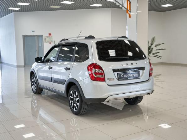 Lada (ВАЗ) Granta I Рестайлинг с пробегом 2023 года, цена 958 000 рублей, 26738 км, универсал, Автокод Объявления