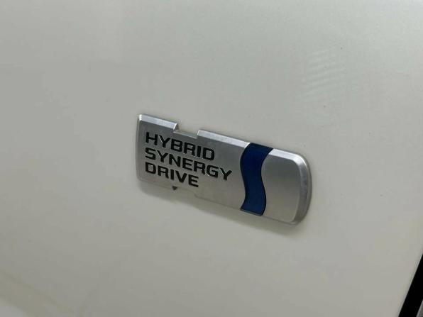 Toyota Prius Alpha I (ZVW40/41) Рестайлинг с пробегом 2017 года, цена 1 690 000 рублей, 108606 км, универсал, Автокод Объявления