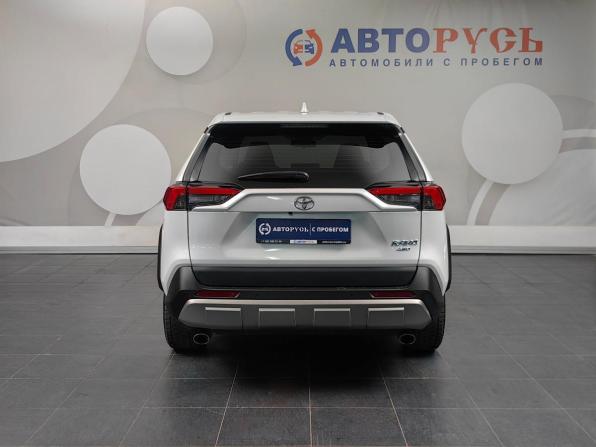 Toyota RAV4 V (XA50) с пробегом 2022 года, цена 3 652 000 рублей, 55064 км, внедорожник, Автокод Объявления
