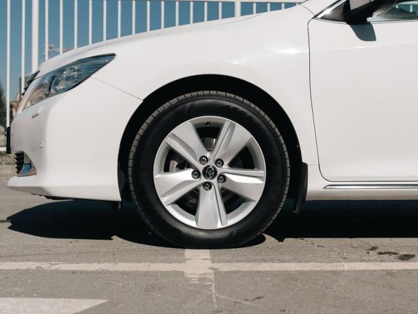 Toyota Camry VII (XV50) с пробегом 2013 года, цена 1 600 000 рублей, 254961 км, седан, Автокод Объявления