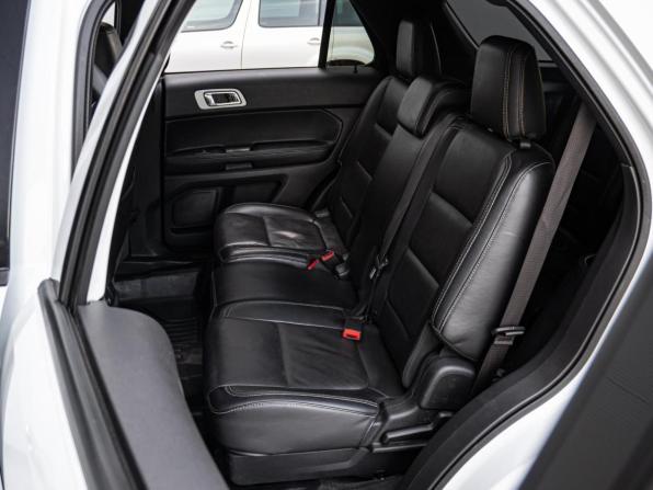 Ford Explorer V с пробегом 2015 года, цена 1 850 000 рублей, 294053 км, внедорожник, Автокод Объявления