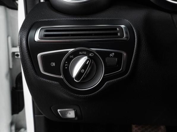 Mercedes-Benz C-Класс IV (W205) Рестайлинг с пробегом 2019 года, цена 3 369 000 рублей, 87568 км, седан, Автокод Объявления