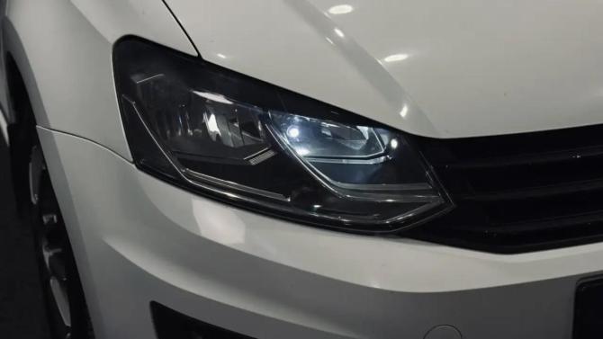 Volkswagen Polo V Рестайлинг с пробегом 2019 года, цена 1 240 000 рублей, 133136 км, седан, Автокод Объявления