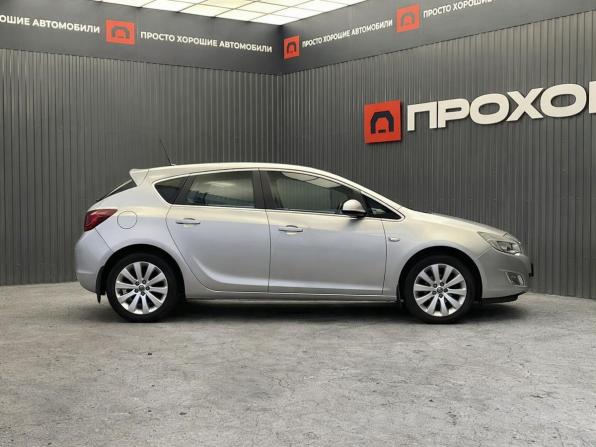 Opel Astra J с пробегом 2012 года, цена 747 000 рублей, 171695 км, хэтчбек, Автокод Объявления