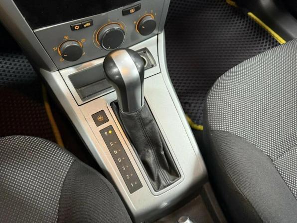 Opel Astra H Рестайлинг с пробегом 2010 года, цена 549 978 рублей, 276411 км, седан, Автокод Объявления