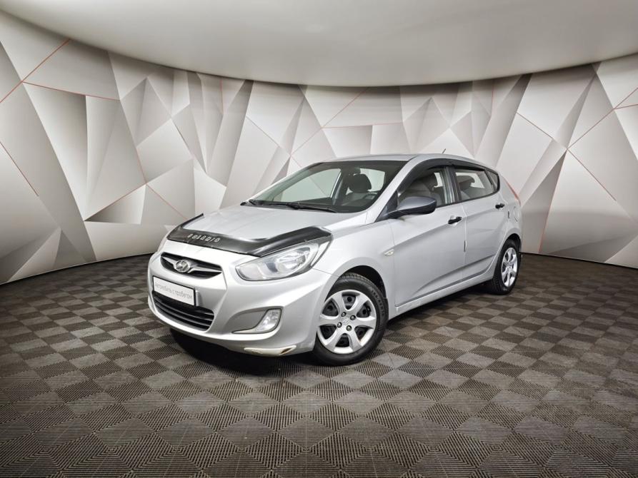 Hyundai Solaris I Москва  - изображение 1
