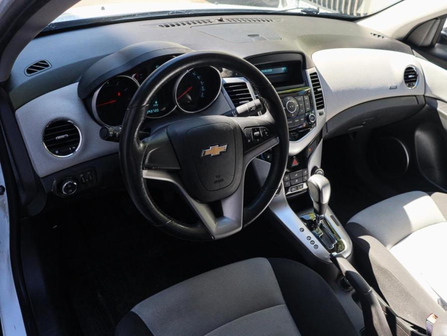 Chevrolet Cruze I Рестайлинг Москва  - изображение 9