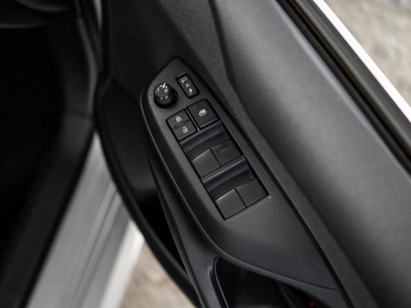Toyota Yaris IV с пробегом 2021 года, цена 1 070 500 рублей, 100650 км, хэтчбек, Автокод Объявления