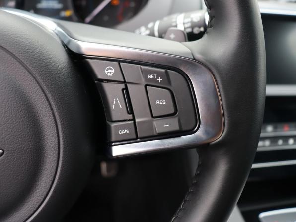 Jaguar F-Pace I с пробегом 2019 года, цена 3 500 000 рублей, 44852 км, внедорожник, Автокод Объявления