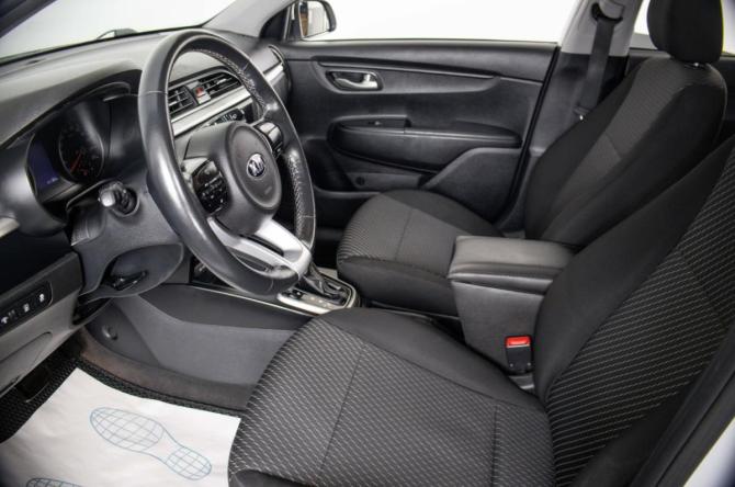 Kia Rio IV с пробегом 2019 года, цена 1 299 000 рублей, 141000 км, седан, Автокод Объявления