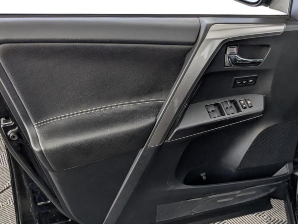 Toyota RAV4 IV (XA40) Рестайлинг с пробегом 2019 года, цена 2 740 000 рублей, 66991 км, внедорожник, Автокод Объявления